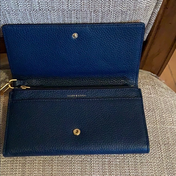 Tory Burch Britten Smartphone Wallet Royal Navy - Picture 5 of 16